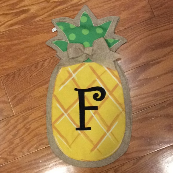 Other - Host Pick::: Pineapple Garden Flag
